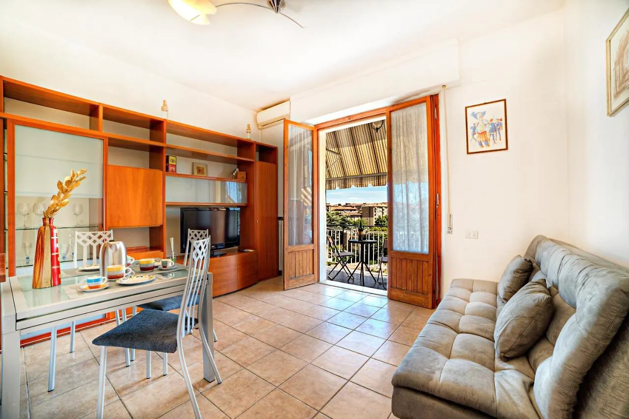 The Nest-Apartment A Stone\'S Throw From The Center location